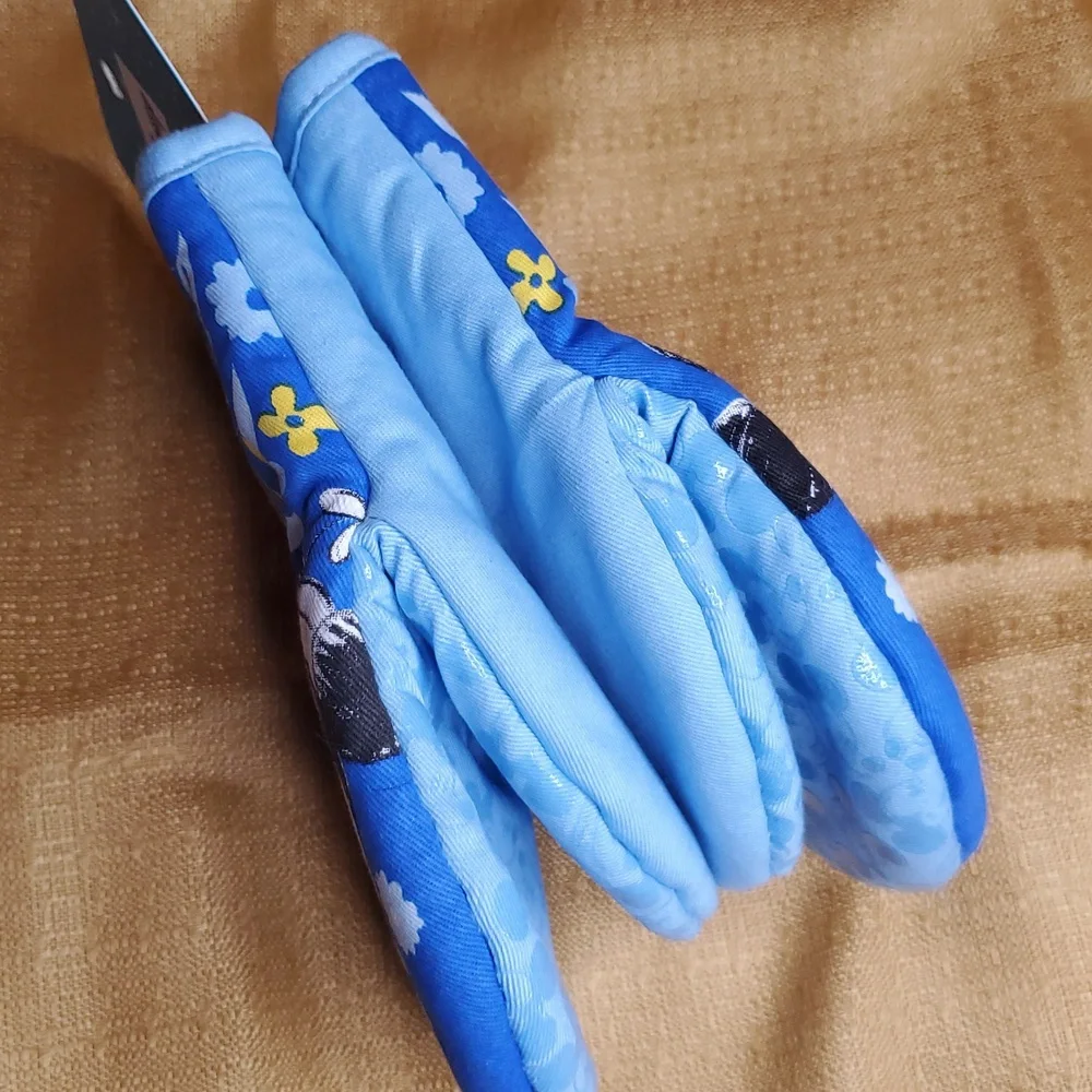 Hanukkah Oven‎ Mitts